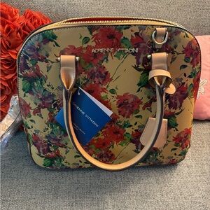 SOLD .  Adrienne Vittadini Floral Print handbag brand new